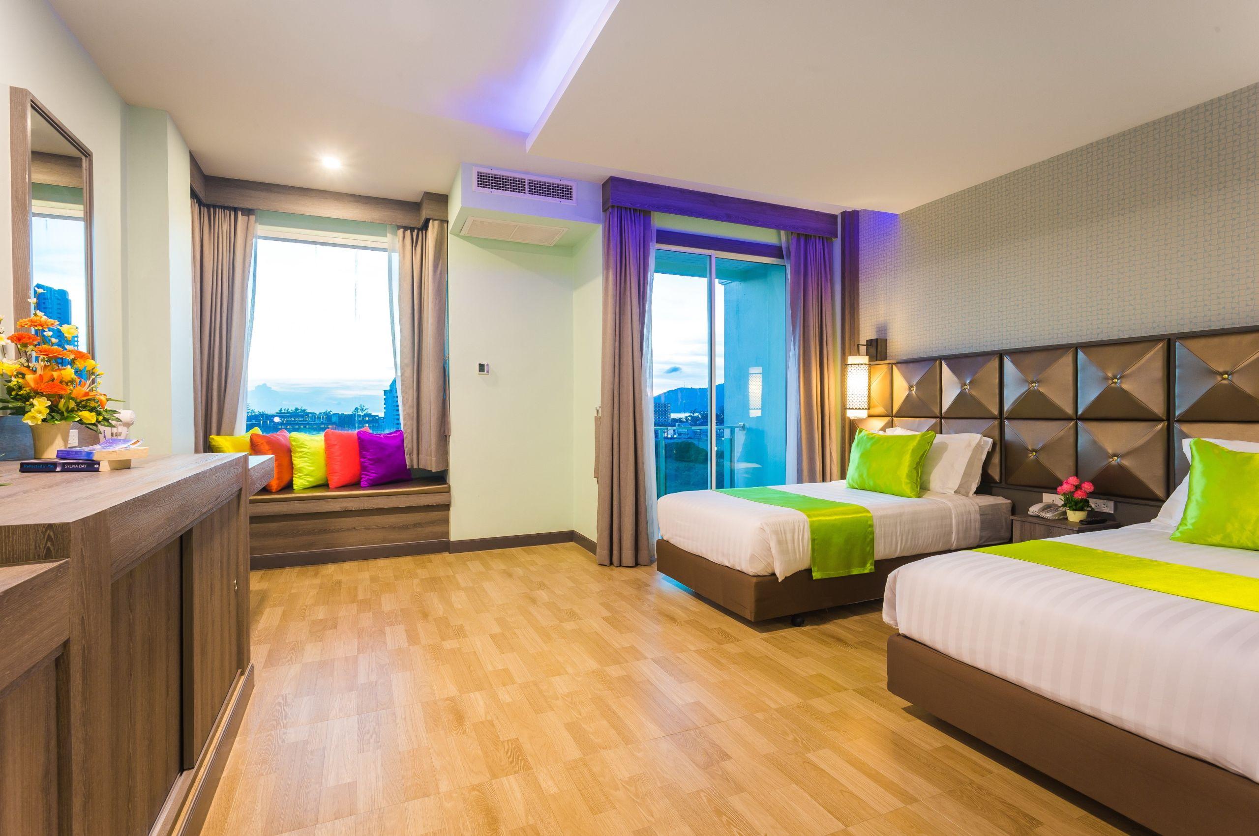 Add Plus Hotel & Spa Patong Екстер'єр фото