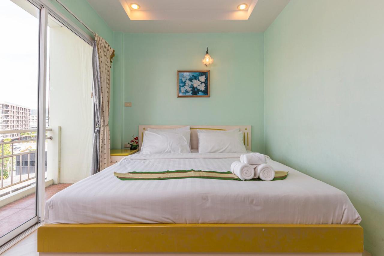 Add Plus Hotel & Spa Patong Екстер'єр фото