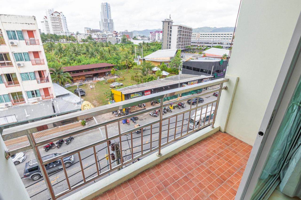 Add Plus Hotel & Spa Patong Екстер'єр фото